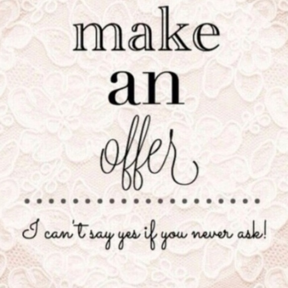 🎯MAKE AN OFFER!!!!!🛍🎊 - Picture 2 of 3